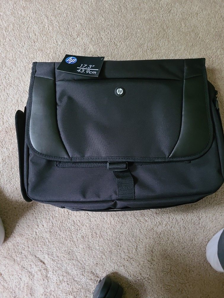 HP 17.3 Inch Laptop Bag