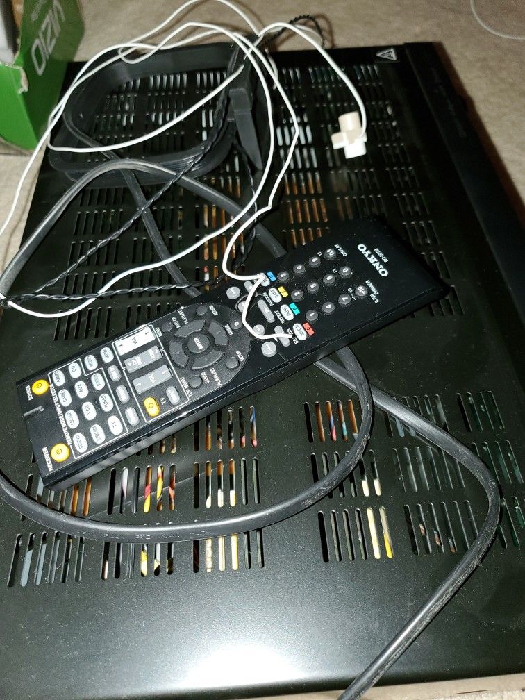 Onkyo 5.1 Channel Av Receiver - photo 4