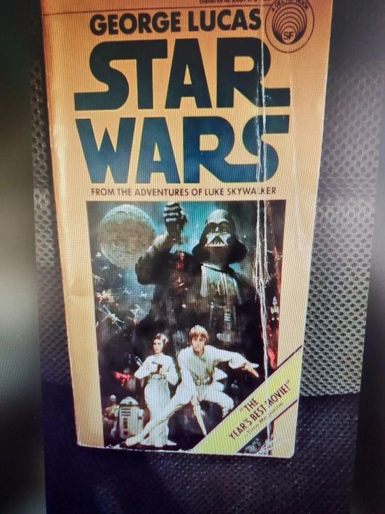 1995 Star Wars Trilogy, Unopened Cards & Two Books image indicator(2)