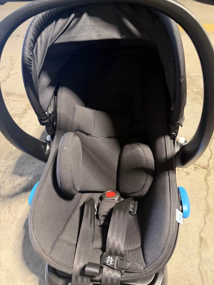 Clek Liing Infant Car Seat with Adjustable Load Leg - photo 5