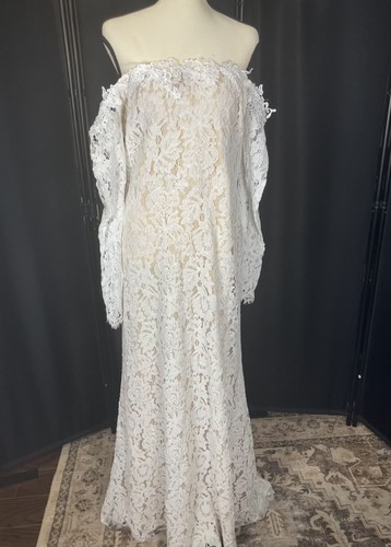 White Lulus Romance Dreamer Off-Shoulder Lace Dress - Large