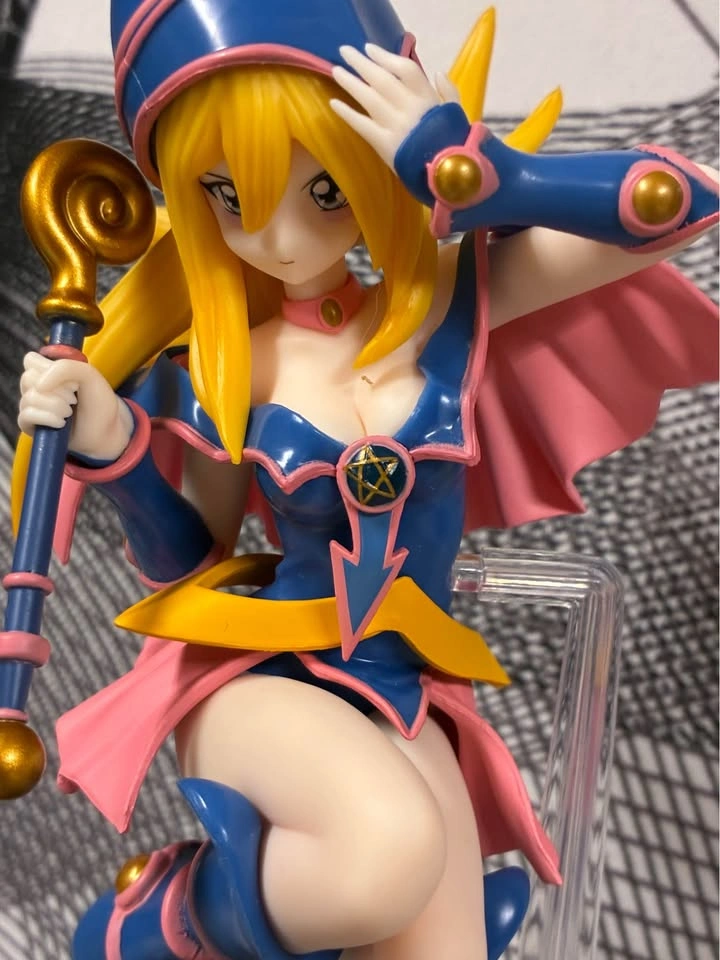 Dark Magician Girl Figure - photo 4