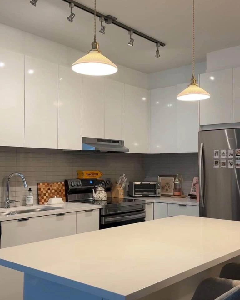 1 Bed 1 Bath - Apartment - photo 4