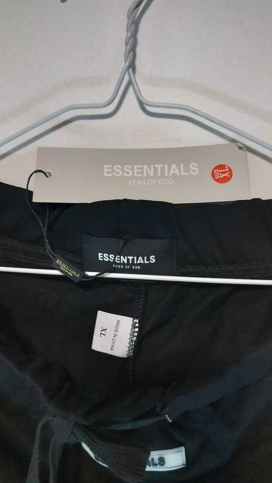 Fear of God Essentials Shorts - photo 5