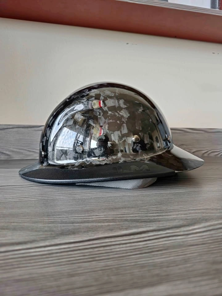ILM MS401 Carbon Fiber Full Brim Hard Hat - New (Open Box)