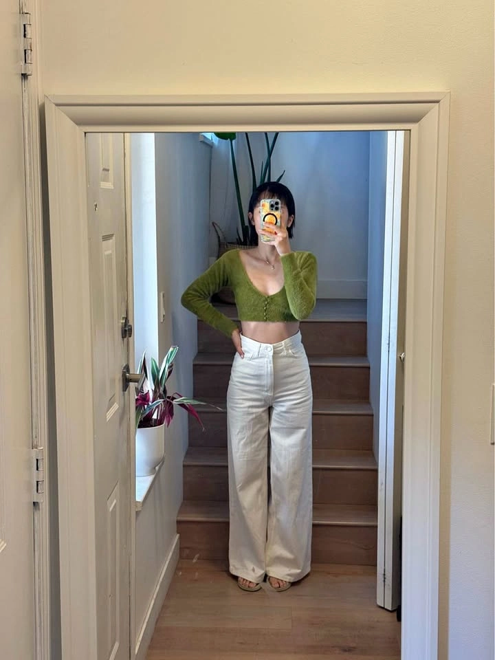 Urban Outfitters Olive Green Cropped V-Neck Button Cardigan
