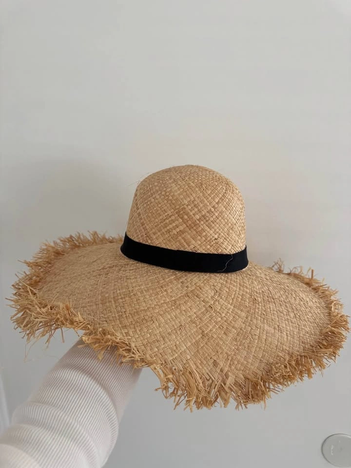 Brand New Wide Brim Straw Sun Hat with Black Ribbon - photo 2