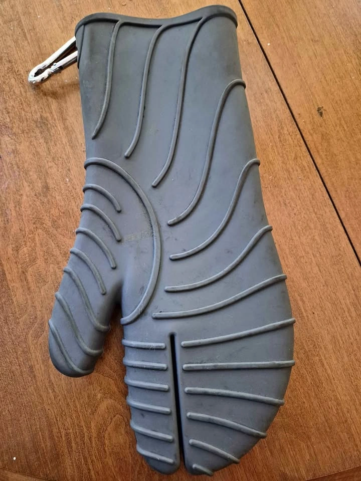BARBEQUE MITT