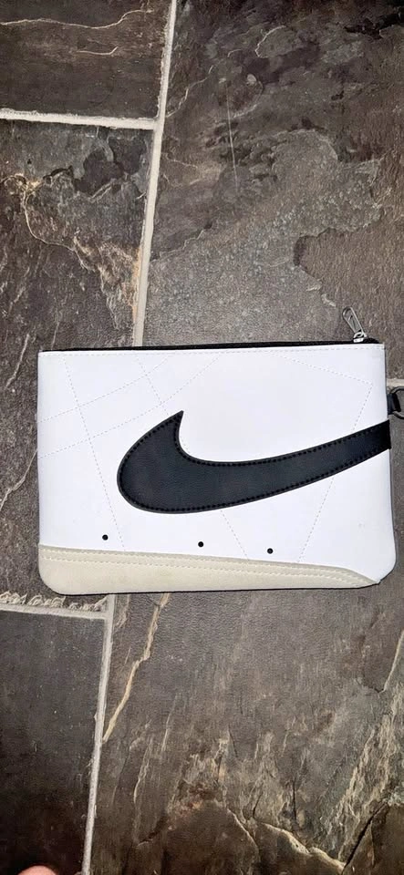 Nike purse/wallet