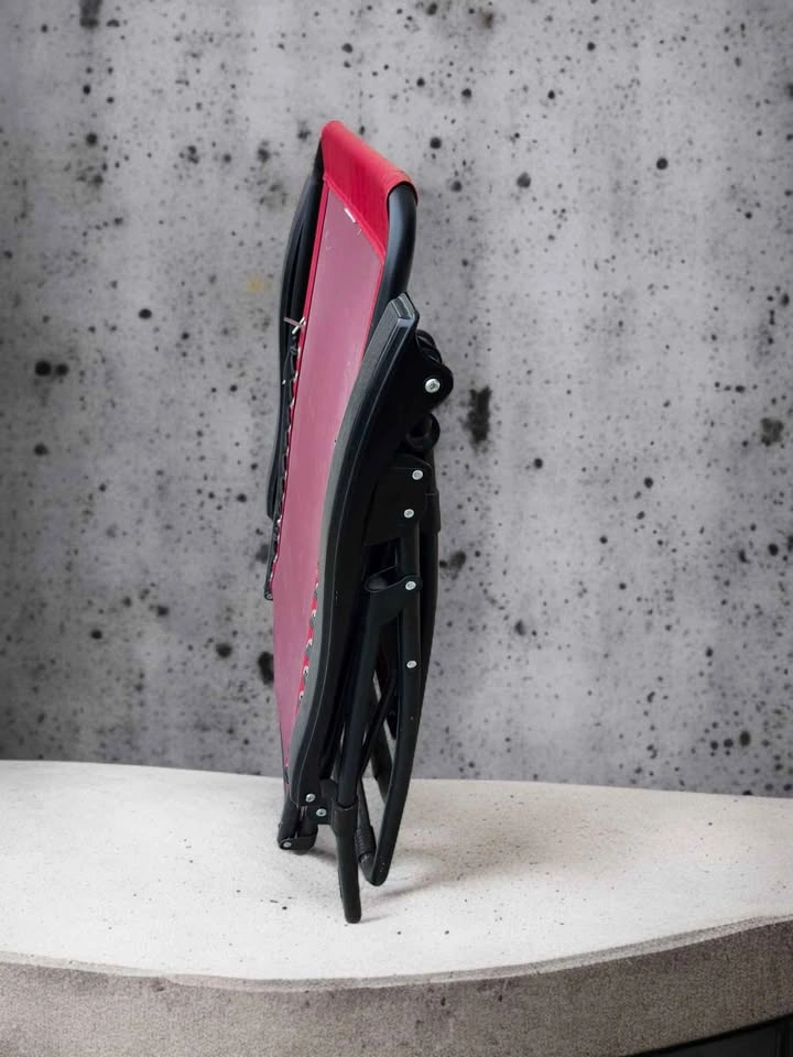 red zero-gravity patio lounge chair - photo 4