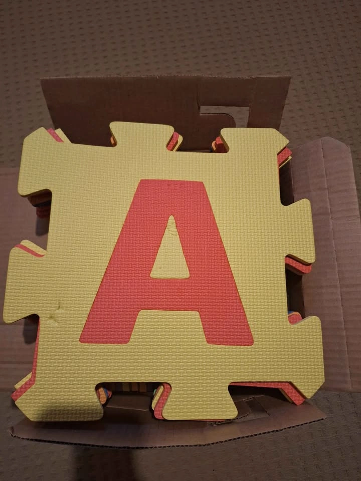 Large foam Alphabet mat - photo 2