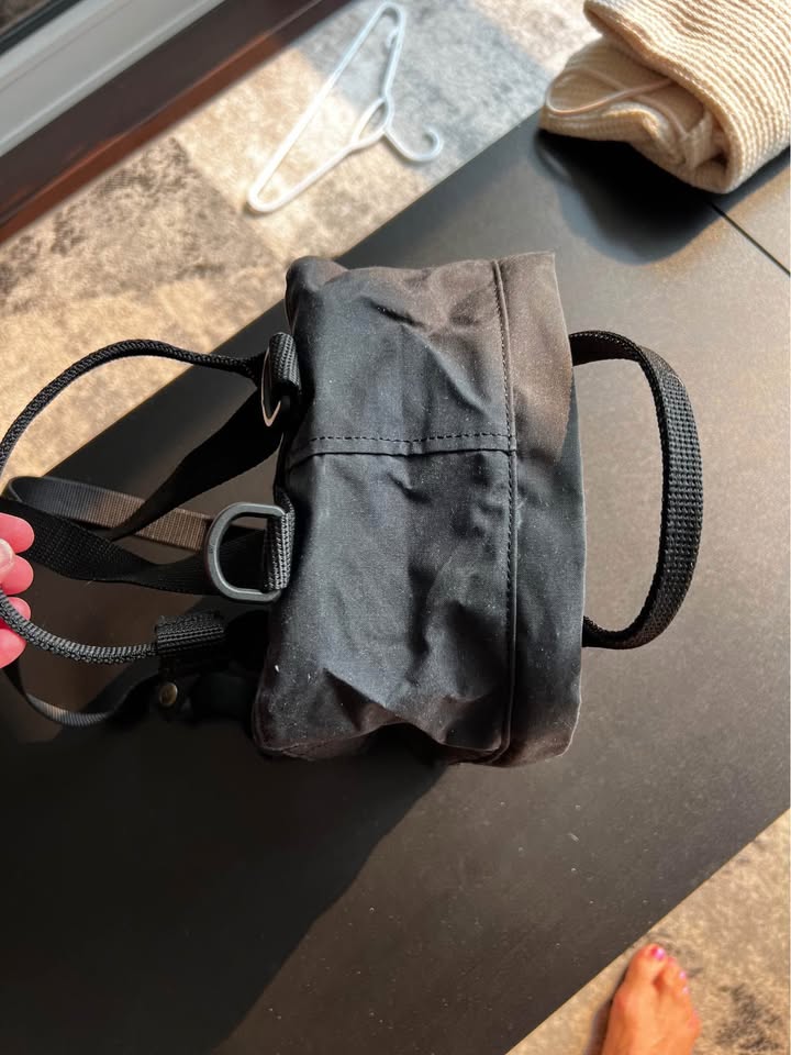 Fjällräven Mini Backpack in Charcoal - photo 5