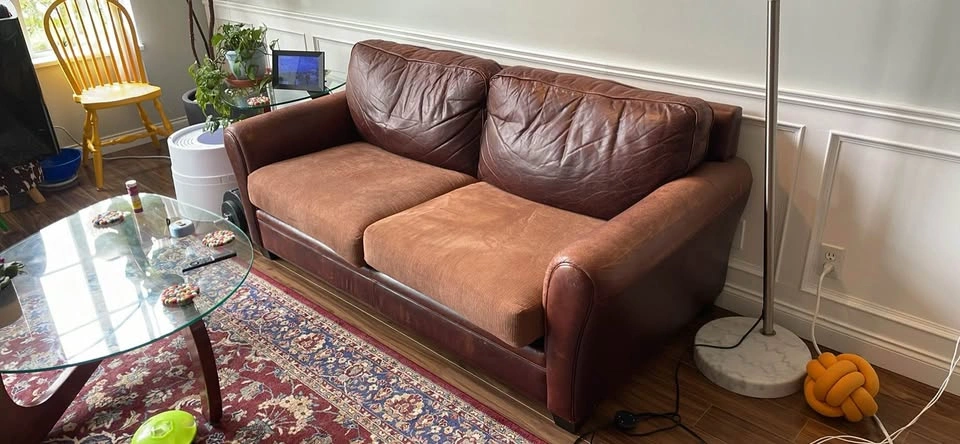 Comfy Leather Couch - MUST GO ! - photo 4
