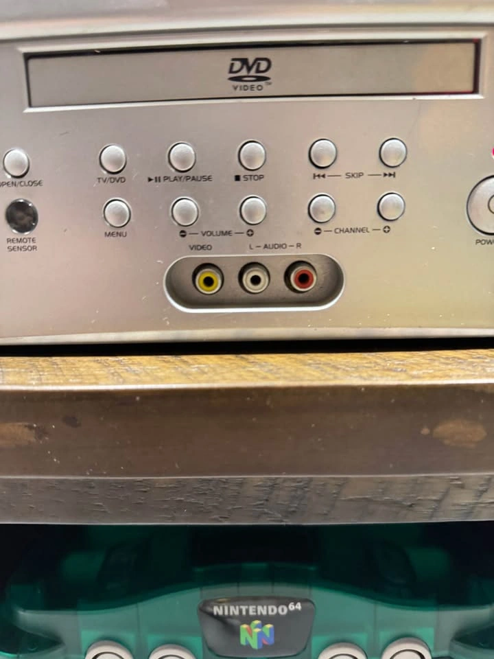 Citizen 13” CRT TV/DVD Combo - photo 5