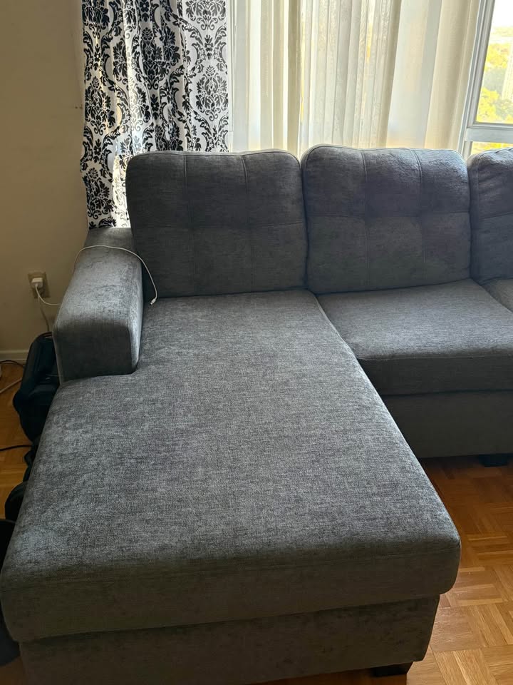 BARELY USED SOFA COUCH 3 SEATER SECTIONAL - photo 3