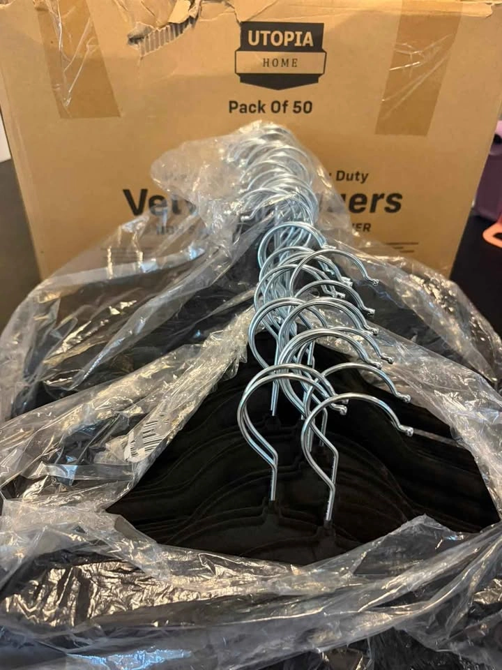 Velvet Hangers Non-Slip Slim Black NEW 75 Available - photo 5