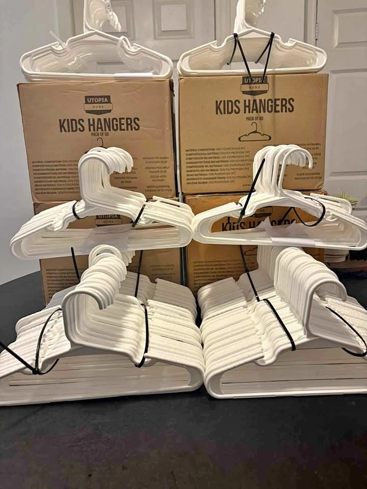 Kids Plastic Hangers 60 Pack – White Baby Hangers