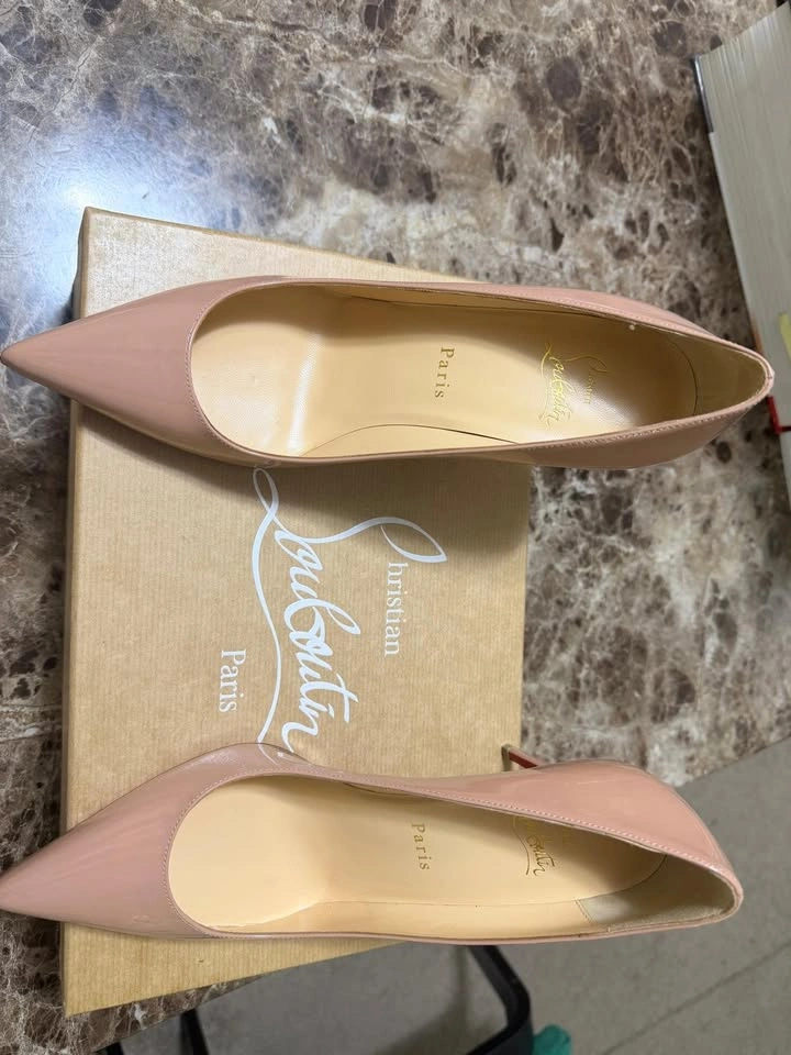 CHRISTIAN LOUBOUTIN BLUSH SHOES - photo 4