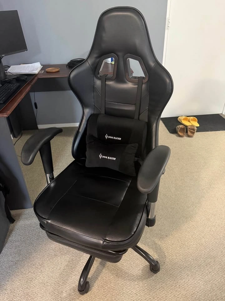 Gaming/Office Chair with Massage Function - photo 2