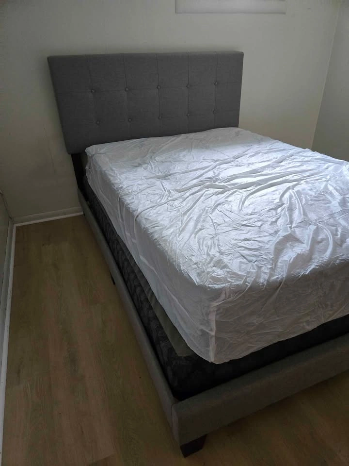 Double Mattress, Box Spring, and Tufted Headboard - photo 3