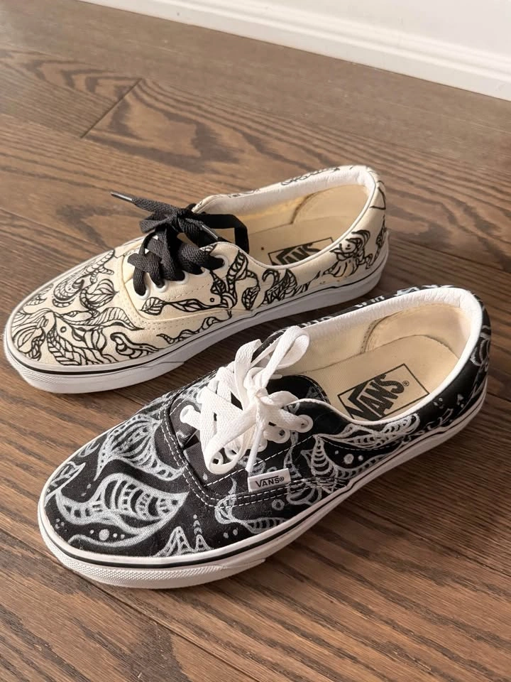 Vans Authentic Shoes (Black & White, Original Floral Design) - photo 3