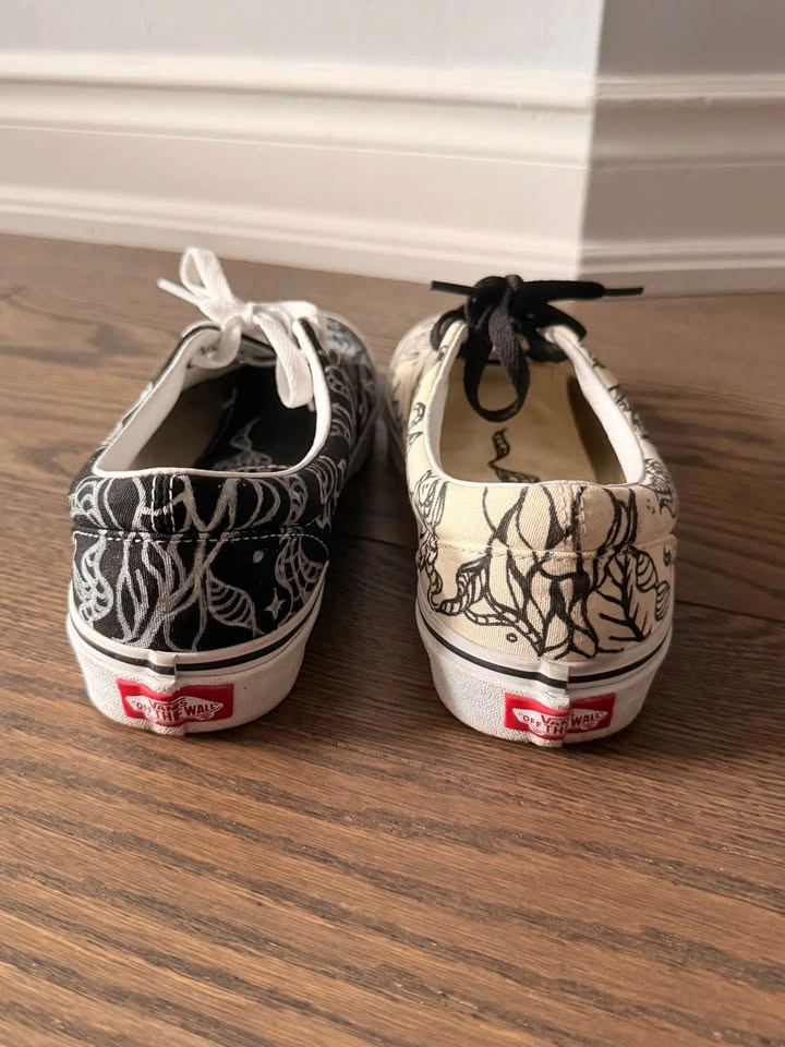 Vans Authentic Shoes (Black & White, Original Floral Design) - photo 4