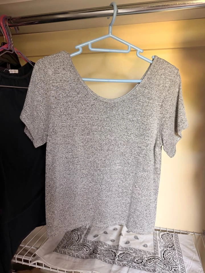 Basic Grey Top - photo 2
