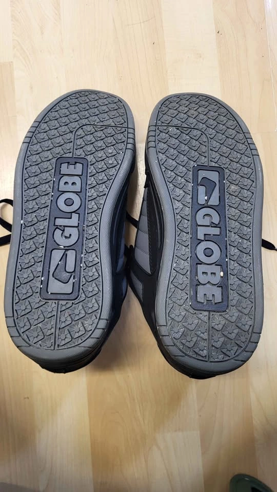 Globe Skate Shoes - photo 4