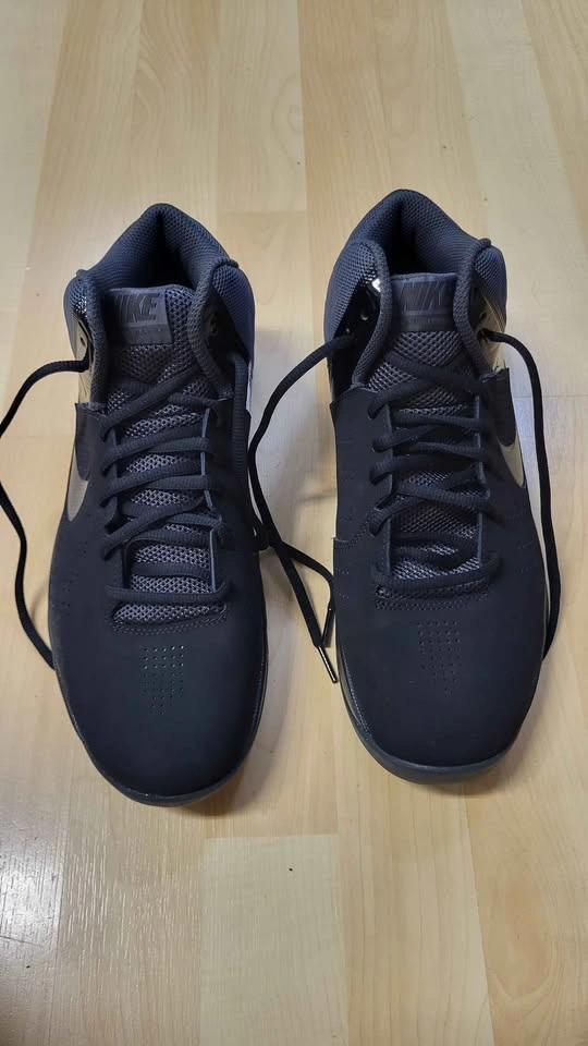 Basketball Shoes - Nike Air Visi Pro VI, Black - Like New - photo 3