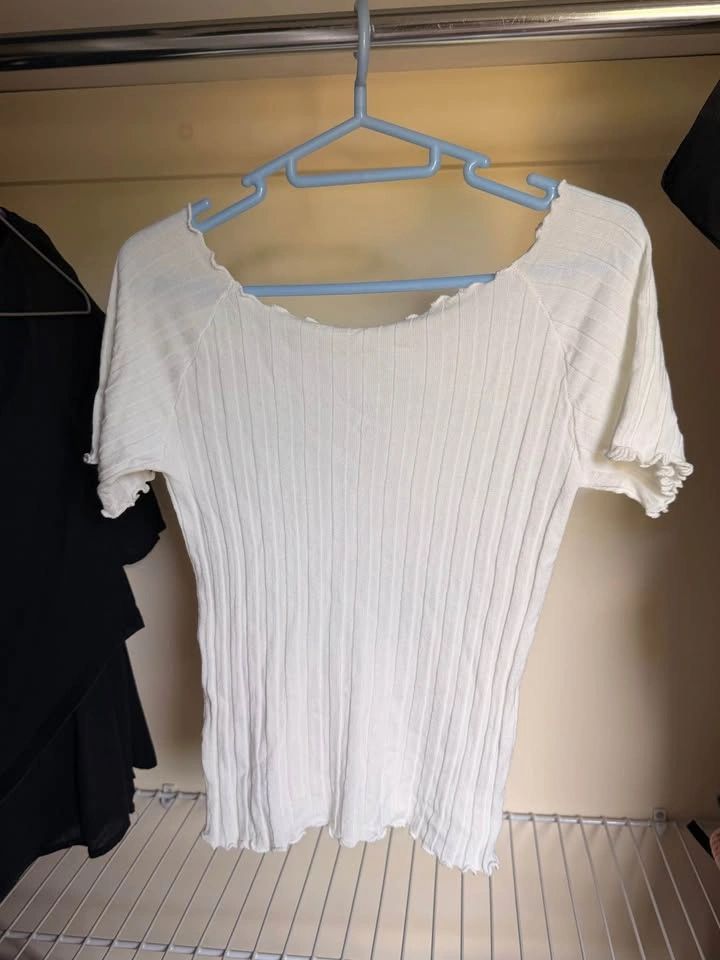 White Top - photo 3