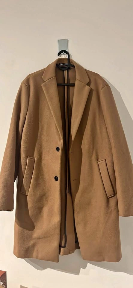 Zara Men’s tan pea coat M size
