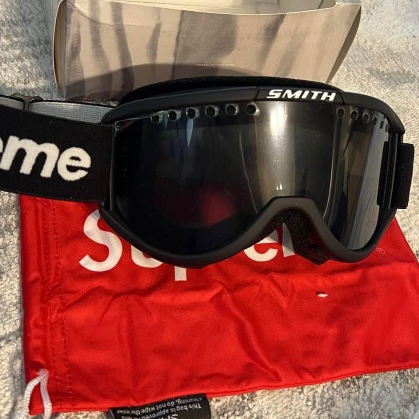 Supreme Winter Sports Goggles & Sunglass for sale - photo 2