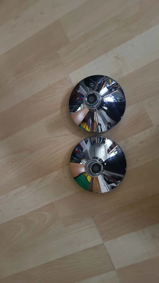 Set of 2 Chrome Shower Heads - photo 3