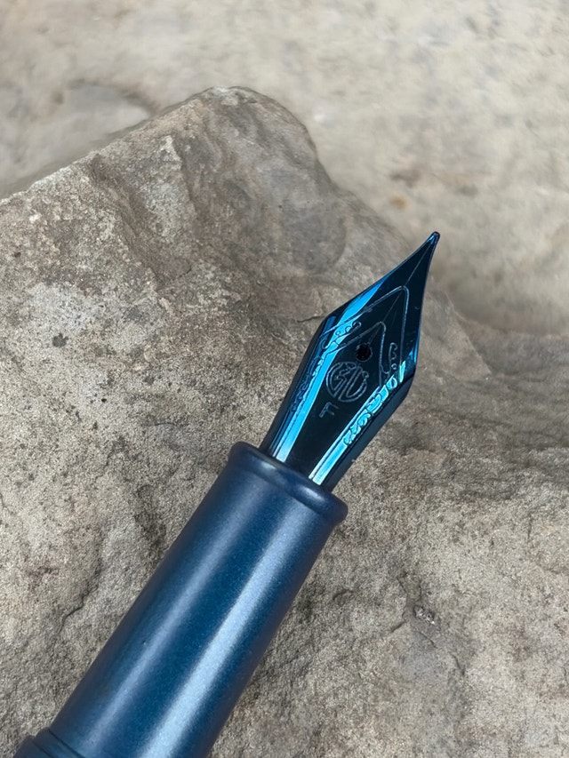 Hong Dian Black Forest fountain pen - photo 3