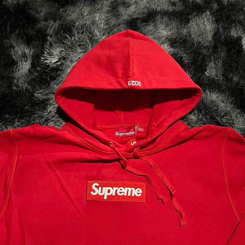 Supreme Box Logo Hooded Sweatshirt