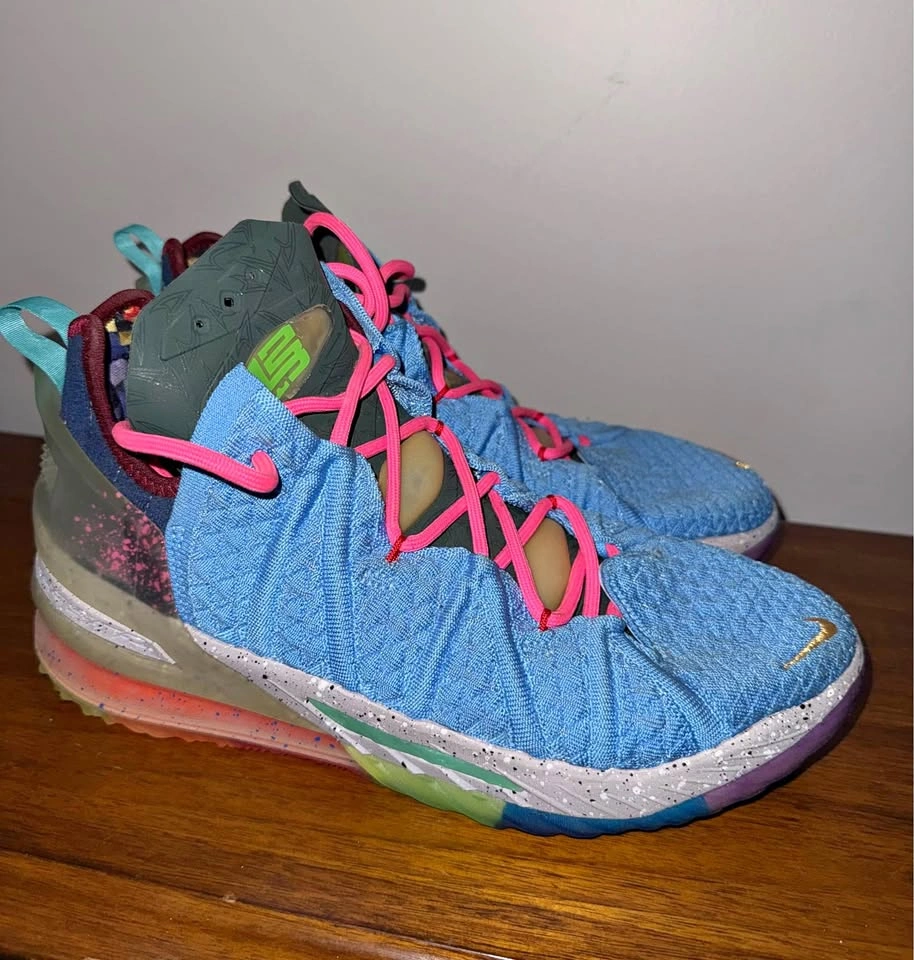 Nike LeBron 18