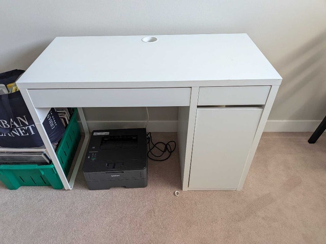IKEA Micke Desk
