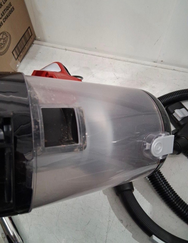 Bissell Zing II Canister Vacuum - photo 3