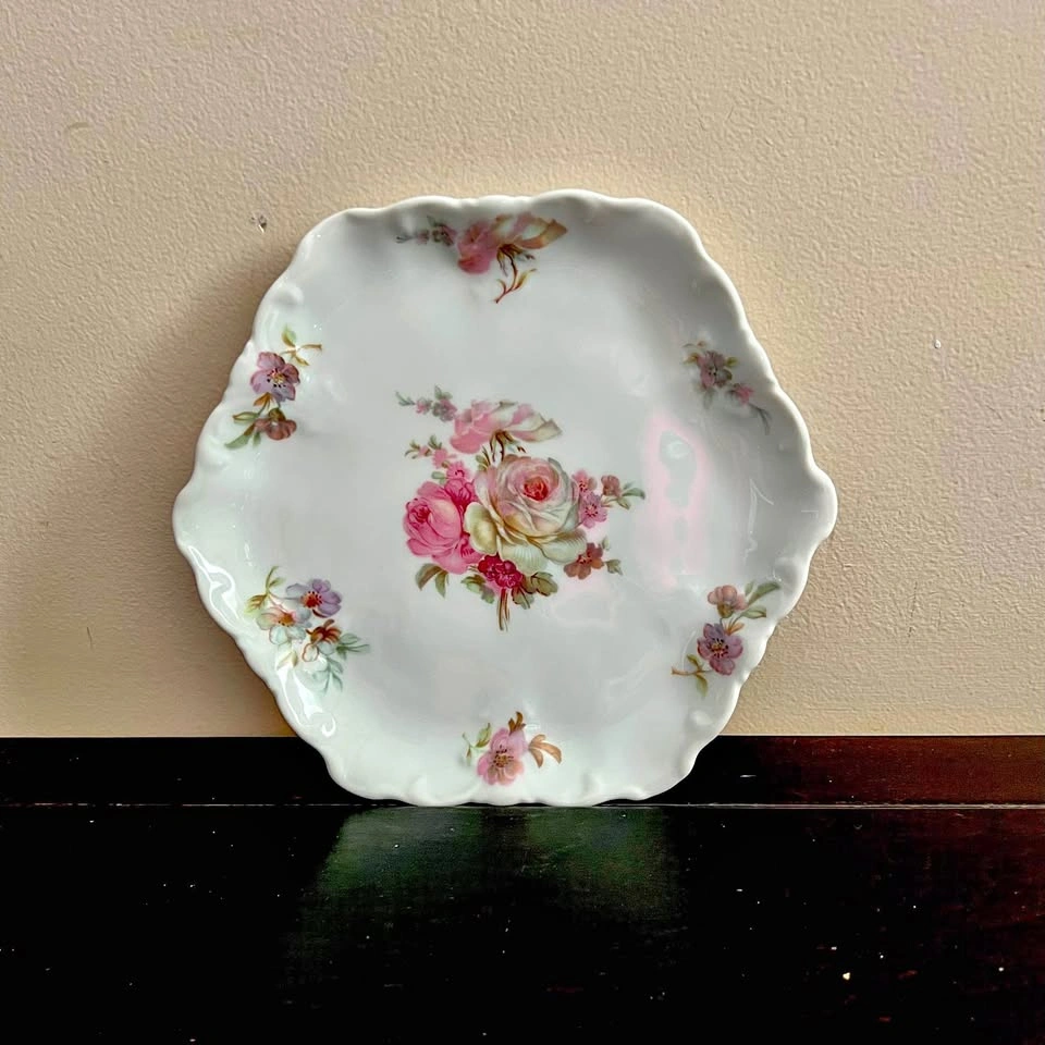 LEC Limoges France R.LeClair 7" Plate Pink Rose Bouquet