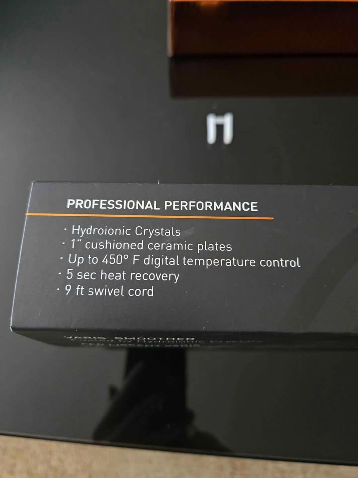 Straightening Iron (In box - Never used) - photo 4