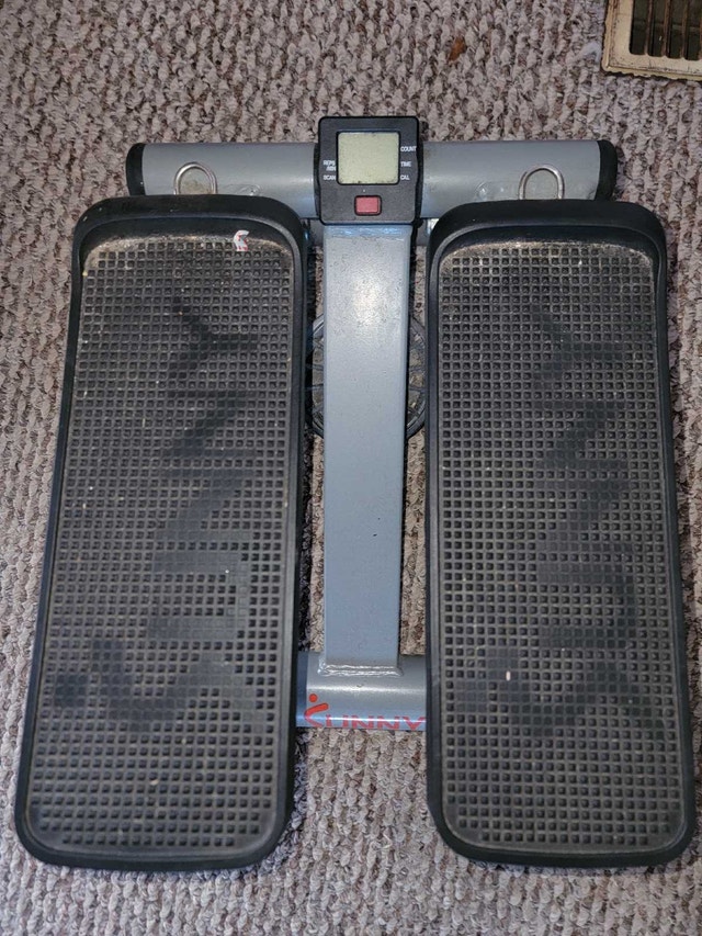 Sunny Health & Fitness Stepper