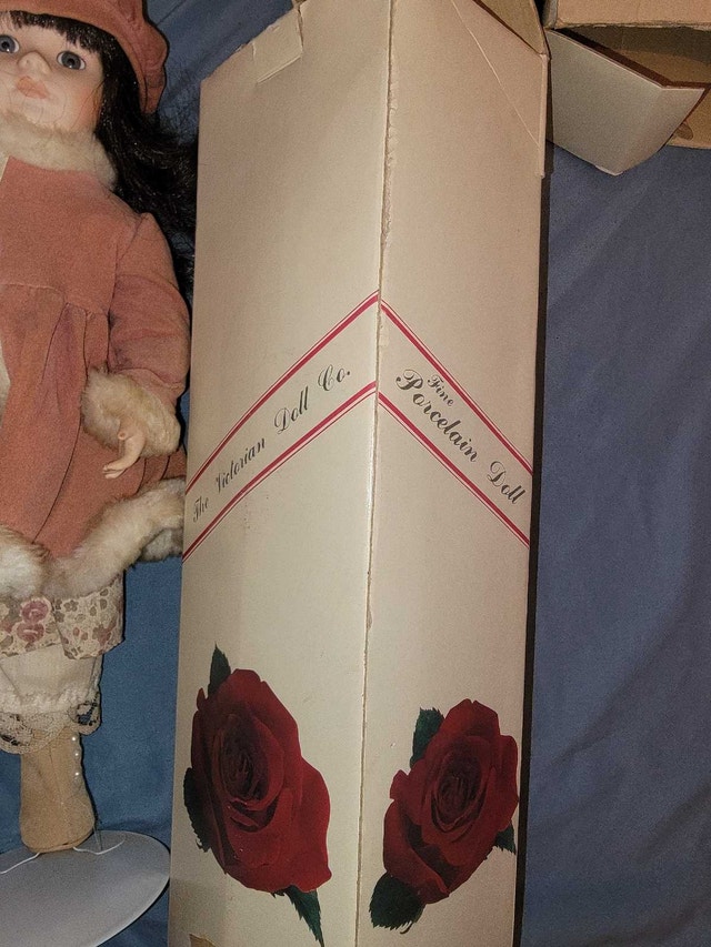 The Victorian Doll Co. Porcelain Dolls - photo 2