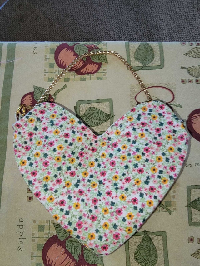 Heart purse