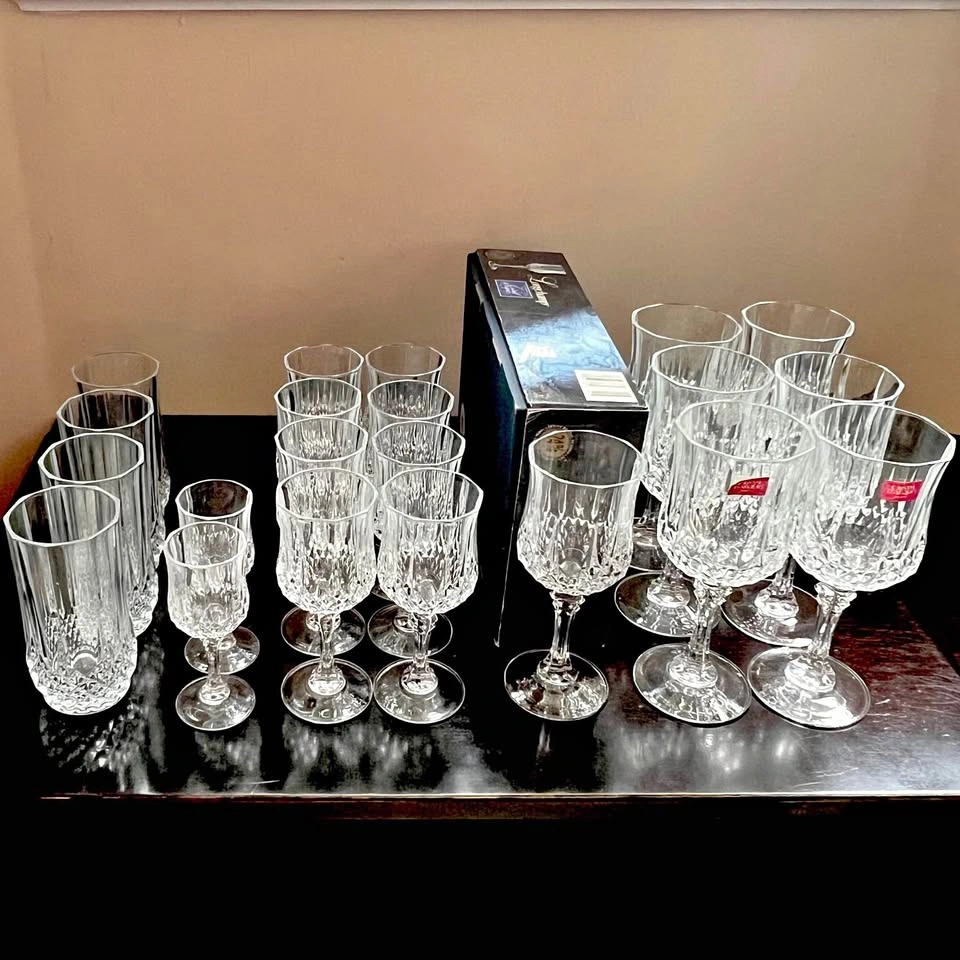 Longchamp Crystal Wine Glasses / Cristal D'Arques France