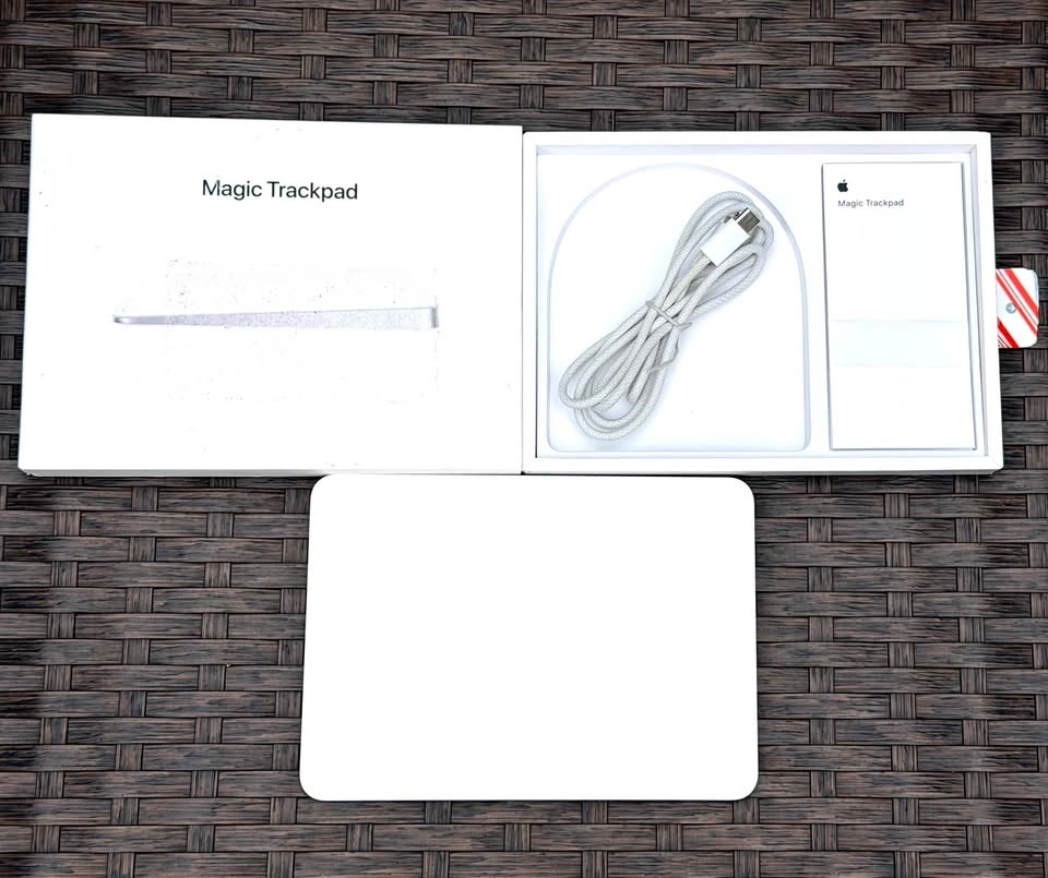 Apple Wireless Bluetooth Magic Trackpad