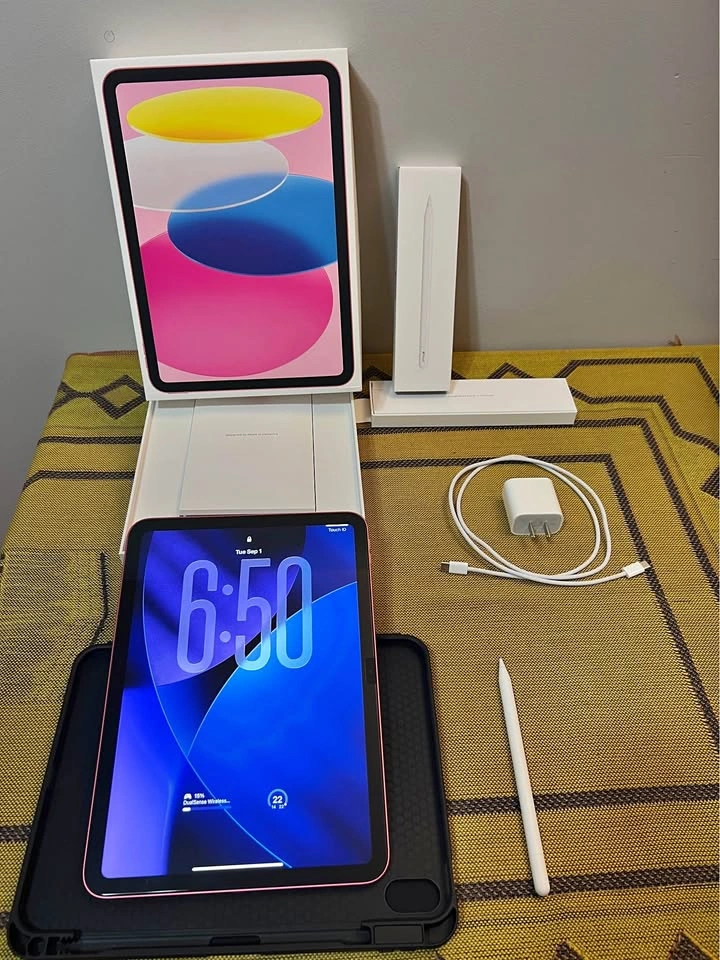 iPad 11th Gen 256GB Wi-Fi – Pink + Apple Pencil USB-C