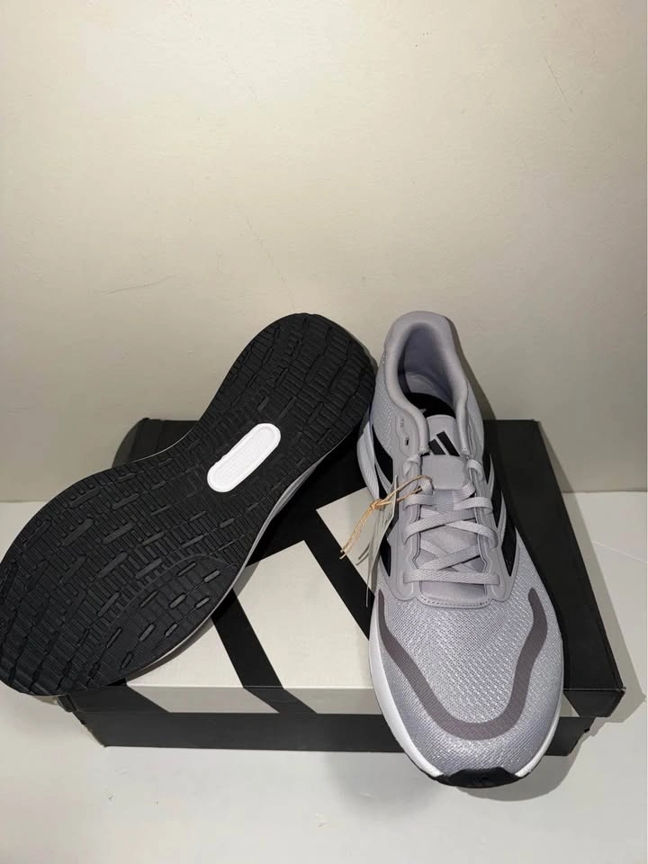 New Adidas Men Running Shoes Size 12 US - photo 2