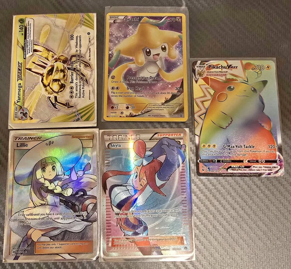 Pokémon Cards Bundle