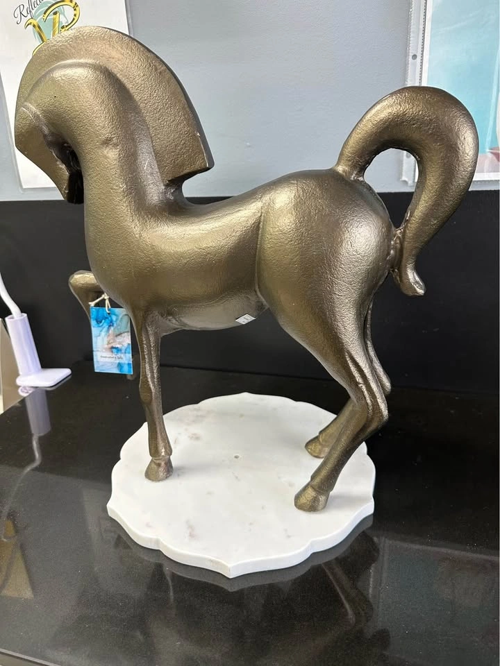 Handcrafted Metal Horse Statue on Marble Base - photo 3