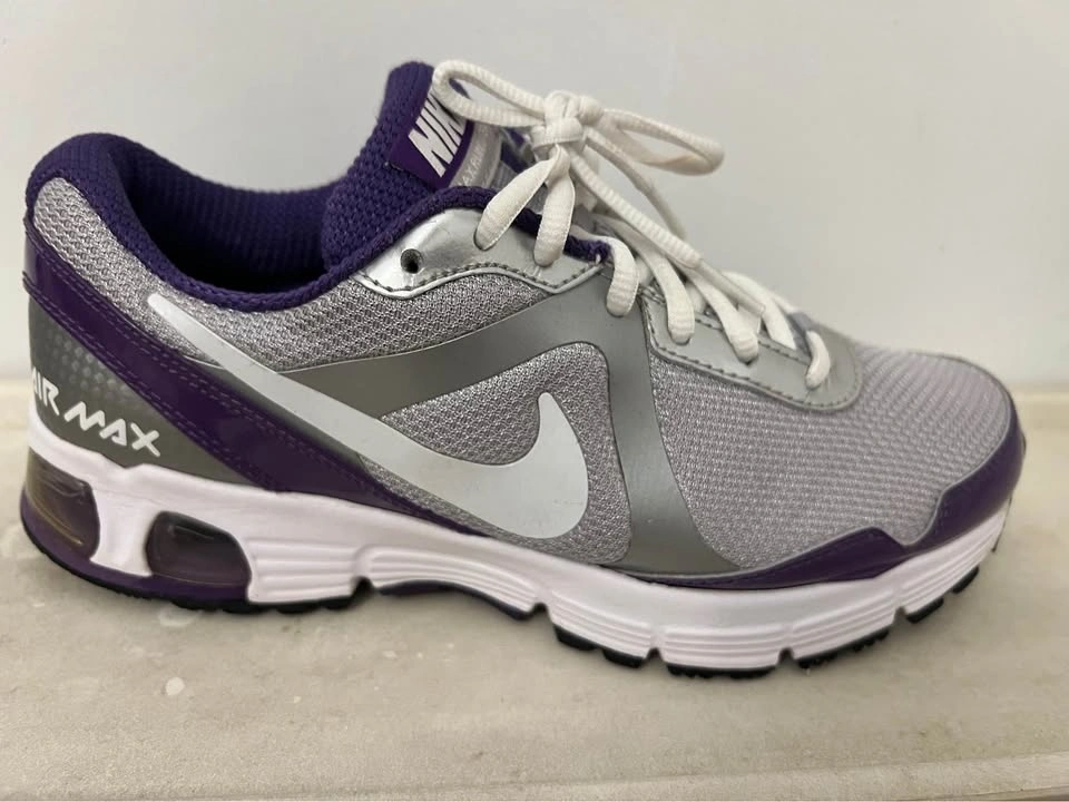 Nike air max for women size 8